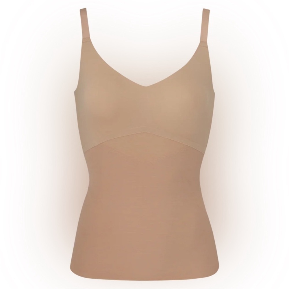 Honeylove Women’s Shape-wear cami built-in, molded, wireless bra.  Size M